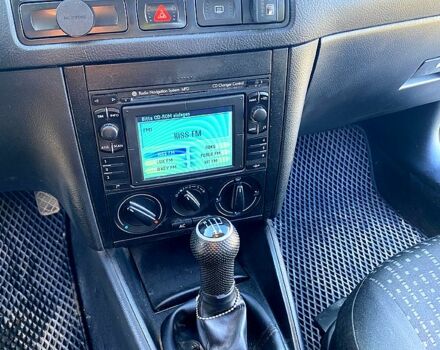 Фольксваген Гольф 2000 в Виннице на Automoto.ua Синий Фольксваген Гольф, объемом двигателя 1.6 л и пробегом 350 тыс. км за 4999 $, фото 11 на Automoto.ua