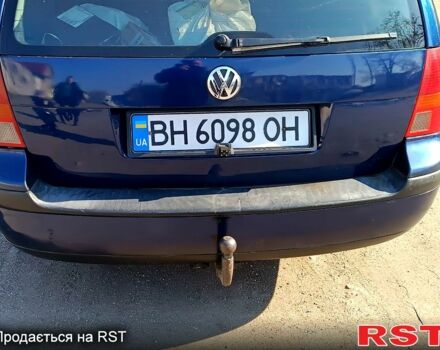 Синий Фольксваген Гольф, объемом двигателя 1.9 л и пробегом 370 тыс. км за 3300 $, фото 4 на Automoto.ua