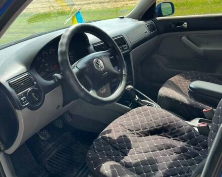 Синий Фольксваген Гольф, объемом двигателя 1.39 л и пробегом 355 тыс. км за 3300 $, фото 6 на Automoto.ua