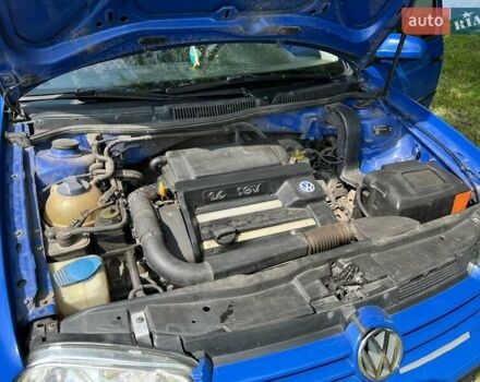 Синий Фольксваген Гольф, объемом двигателя 1.39 л и пробегом 355 тыс. км за 3300 $, фото 24 на Automoto.ua