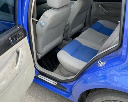 Синий Фольксваген Гольф, объемом двигателя 1.9 л и пробегом 380 тыс. км за 2100 $, фото 6 на Automoto.ua