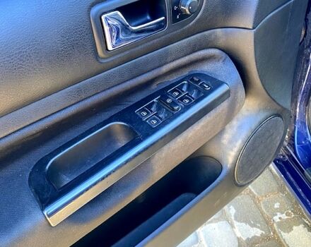 Фольксваген Гольф 2000 в Виннице на Automoto.ua Синий Фольксваген Гольф, объемом двигателя 1.6 л и пробегом 350 тыс. км за 4999 $, фото 12 на Automoto.ua