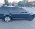 Синий Фольксваген Гольф, объемом двигателя 1.39 л и пробегом 300 тыс. км за 3600 $, фото 1 на Automoto.ua