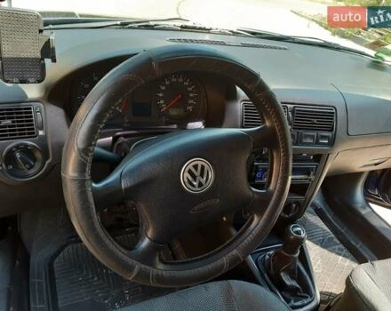 Синій Фольксваген Гольф, об'ємом двигуна 1.4 л та пробігом 400 тис. км за 3500 $, фото 2 на Automoto.ua