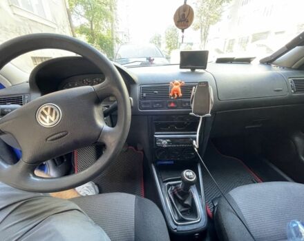 Синий Фольксваген Гольф, объемом двигателя 1.4 л и пробегом 245 тыс. км за 4000 $, фото 13 на Automoto.ua