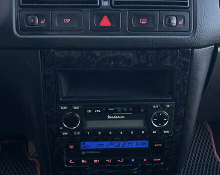 Синій Фольксваген Гольф, об'ємом двигуна 1.6 л та пробігом 260 тис. км за 3500 $, фото 8 на Automoto.ua