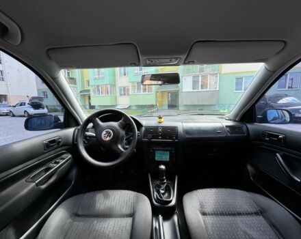 Фольксваген Гольф 2000 в Виннице на Automoto.ua Синий Фольксваген Гольф, объемом двигателя 1.6 л и пробегом 232 тыс. км за 4200 $, фото 6 на Automoto.ua