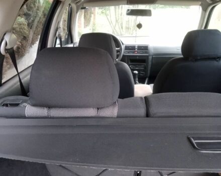 Синий Фольксваген Гольф, объемом двигателя 1.6 л и пробегом 400 тыс. км за 2850 $, фото 1 на Automoto.ua