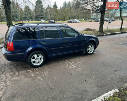 Синий Фольксваген Гольф, объемом двигателя 1.9 л и пробегом 352 тыс. км за 4099 $, фото 7 на Automoto.ua