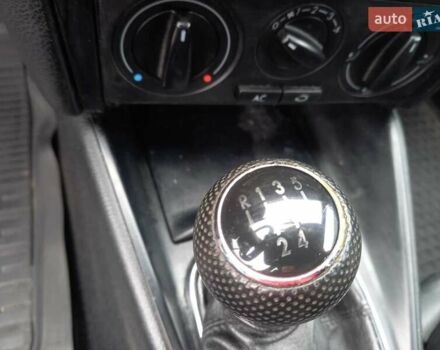 Синій Фольксваген Гольф, об'ємом двигуна 1.6 л та пробігом 258 тис. км за 4000 $, фото 27 на Automoto.ua