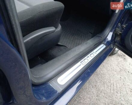Синій Фольксваген Гольф, об'ємом двигуна 1.6 л та пробігом 258 тис. км за 4000 $, фото 18 на Automoto.ua