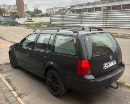 Синий Фольксваген Гольф, объемом двигателя 2 л и пробегом 300 тыс. км за 2400 $, фото 4 на Automoto.ua