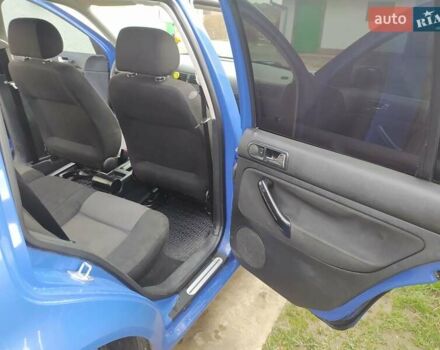 Синій Фольксваген Гольф, об'ємом двигуна 1.6 л та пробігом 270 тис. км за 3750 $, фото 18 на Automoto.ua