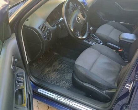 Синій Фольксваген Гольф, об'ємом двигуна 1.6 л та пробігом 365 тис. км за 3800 $, фото 10 на Automoto.ua