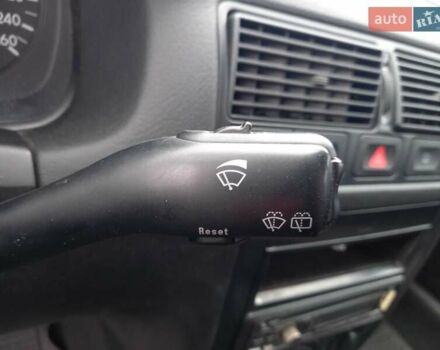 Синій Фольксваген Гольф, об'ємом двигуна 1.6 л та пробігом 258 тис. км за 4000 $, фото 29 на Automoto.ua