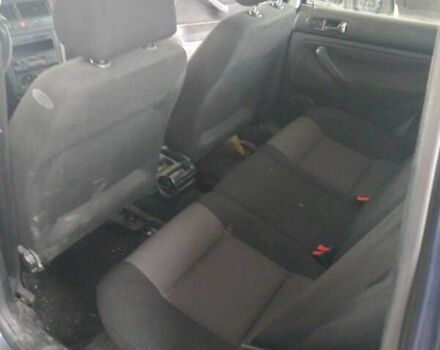 Синій Фольксваген Гольф, об'ємом двигуна 1.39 л та пробігом 255 тис. км за 4000 $, фото 8 на Automoto.ua