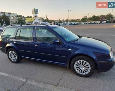 Синий Фольксваген Гольф, объемом двигателя 1.4 л и пробегом 290 тыс. км за 4300 $, фото 6 на Automoto.ua