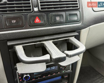 Синий Фольксваген Гольф, объемом двигателя 1.4 л и пробегом 236 тыс. км за 3900 $, фото 37 на Automoto.ua