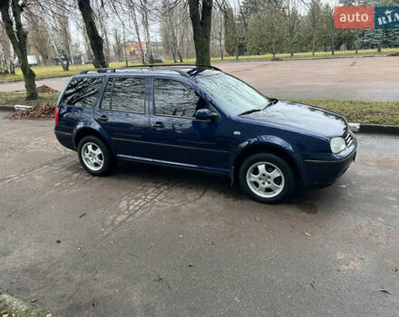 Синий Фольксваген Гольф, объемом двигателя 1.9 л и пробегом 352 тыс. км за 4099 $, фото 5 на Automoto.ua