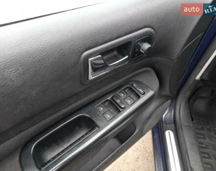 Синій Фольксваген Гольф, об'ємом двигуна 1.6 л та пробігом 258 тис. км за 4000 $, фото 23 на Automoto.ua