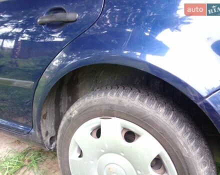 Синий Фольксваген Гольф, объемом двигателя 1.6 л и пробегом 302 тыс. км за 3399 $, фото 7 на Automoto.ua