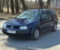 Синий Фольксваген Гольф, объемом двигателя 1.4 л и пробегом 235 тыс. км за 3650 $, фото 1 на Automoto.ua