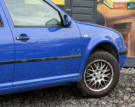 Синий Фольксваген Гольф, объемом двигателя 1.4 л и пробегом 236 тыс. км за 3900 $, фото 17 на Automoto.ua