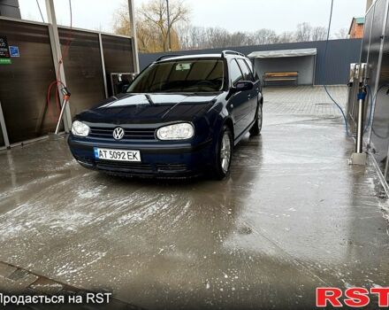 Синій Фольксваген Гольф, об'ємом двигуна 1.6 л та пробігом 250 тис. км за 3700 $, фото 1 на Automoto.ua