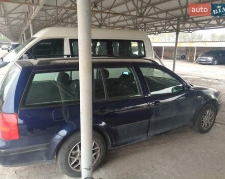Синій Фольксваген Гольф, об'ємом двигуна 1.39 л та пробігом 255 тис. км за 4000 $, фото 2 на Automoto.ua