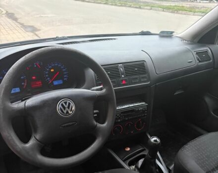 Синий Фольксваген Гольф, объемом двигателя 2 л и пробегом 300 тыс. км за 2400 $, фото 7 на Automoto.ua