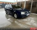 Синий Фольксваген Гольф, объемом двигателя 1.6 л и пробегом 250 тыс. км за 3700 $, фото 3 на Automoto.ua