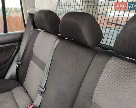 Синій Фольксваген Гольф, об'ємом двигуна 1.6 л та пробігом 270 тис. км за 3750 $, фото 13 на Automoto.ua