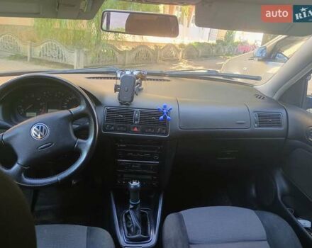 Синій Фольксваген Гольф, об'ємом двигуна 1.6 л та пробігом 365 тис. км за 3800 $, фото 9 на Automoto.ua