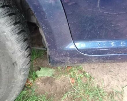 Синий Фольксваген Гольф, объемом двигателя 1.6 л и пробегом 302 тыс. км за 3399 $, фото 4 на Automoto.ua