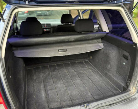 Синий Фольксваген Гольф, объемом двигателя 1.6 л и пробегом 475 тыс. км за 2500 $, фото 11 на Automoto.ua