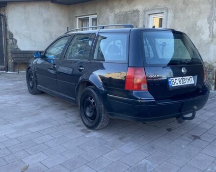 Синий Фольксваген Гольф, объемом двигателя 1.6 л и пробегом 205 тыс. км за 2400 $, фото 4 на Automoto.ua