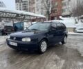Синий Фольксваген Гольф, объемом двигателя 1.9 л и пробегом 250 тыс. км за 2222 $, фото 1 на Automoto.ua