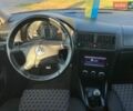 Синій Фольксваген Гольф, об'ємом двигуна 1.9 л та пробігом 294 тис. км за 3800 $, фото 27 на Automoto.ua