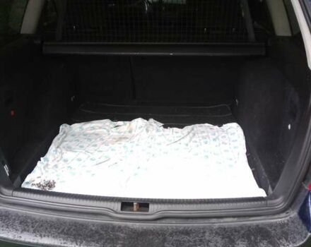 Синий Фольксваген Гольф, объемом двигателя 1.6 л и пробегом 302 тыс. км за 3399 $, фото 12 на Automoto.ua