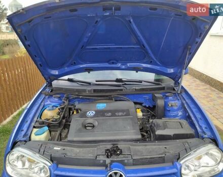 Синій Фольксваген Гольф, об'ємом двигуна 1.6 л та пробігом 270 тис. км за 3750 $, фото 9 на Automoto.ua