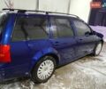 Синий Фольксваген Гольф, объемом двигателя 1.6 л и пробегом 330 тыс. км за 3800 $, фото 6 на Automoto.ua