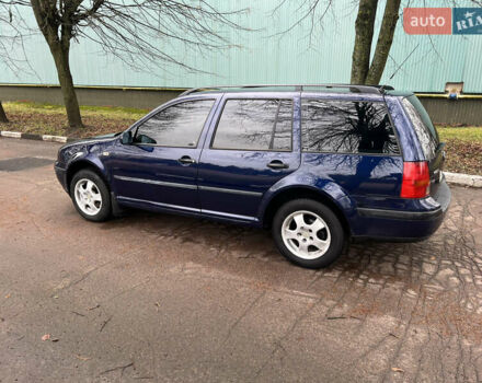 Синий Фольксваген Гольф, объемом двигателя 1.9 л и пробегом 352 тыс. км за 4099 $, фото 1 на Automoto.ua