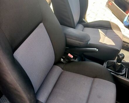 Синій Фольксваген Гольф, об'ємом двигуна 1.4 л та пробігом 250 тис. км за 4500 $, фото 5 на Automoto.ua