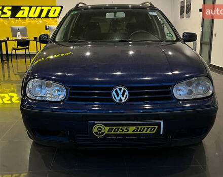 Синий Фольксваген Гольф, объемом двигателя 1.6 л и пробегом 245 тыс. км за 4100 $, фото 1 на Automoto.ua