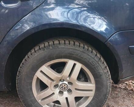 Синий Фольксваген Гольф, объемом двигателя 2 л и пробегом 311 тыс. км за 4950 $, фото 3 на Automoto.ua