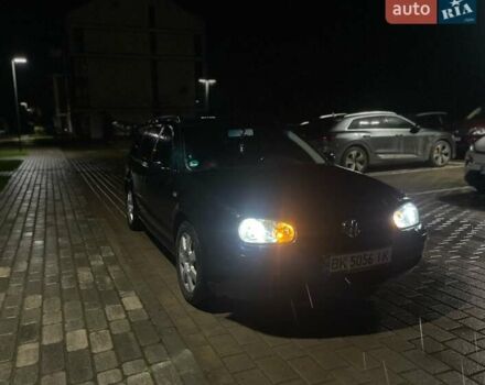 Синий Фольксваген Гольф, объемом двигателя 1.6 л и пробегом 333 тыс. км за 3800 $, фото 9 на Automoto.ua