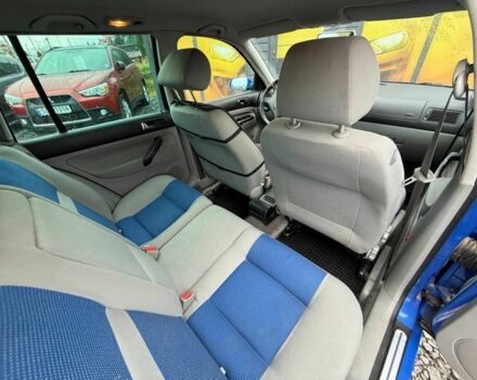 Синий Фольксваген Гольф, объемом двигателя 1.4 л и пробегом 230 тыс. км за 3500 $, фото 19 на Automoto.ua