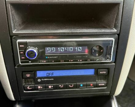 Синий Фольксваген Гольф, объемом двигателя 1.4 л и пробегом 230 тыс. км за 3500 $, фото 13 на Automoto.ua