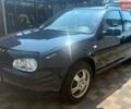 Синий Фольксваген Гольф, объемом двигателя 1.6 л и пробегом 180 тыс. км за 4490 $, фото 1 на Automoto.ua