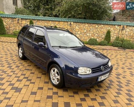 Синий Фольксваген Гольф, объемом двигателя 1.6 л и пробегом 232 тыс. км за 3800 $, фото 14 на Automoto.ua